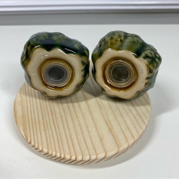 Vintage Ceramic Pumpkin Gourd Fall Salt Pepper Shaker Set Harvest Green 1960s - Picture 9 of 9